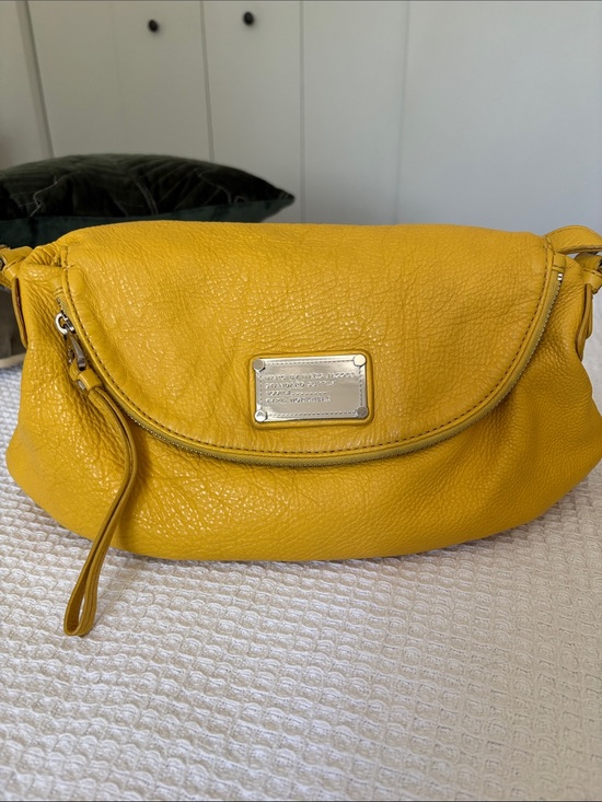 Marc By Marc Jacobs Handbags - Marc by Marc Jacobs Yellow Pebbled Leather Shoulder Bag with Logo Interior